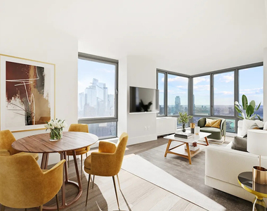 West 47th Street - Photo Thumbnail 1
