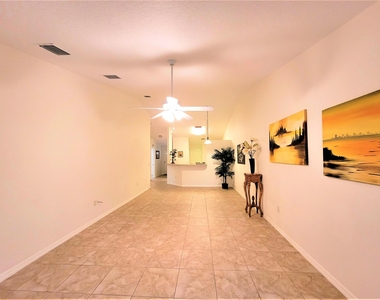 351 Del Monte Road - Photo Thumbnail 12