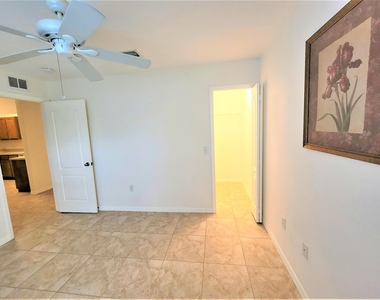 351 Del Monte Road - Photo Thumbnail 20
