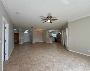 6295 33rd Manor - Photo Thumbnail 10