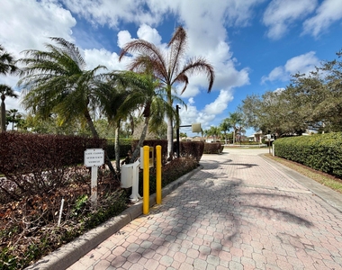6295 33rd Manor - Photo Thumbnail 26