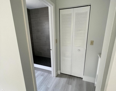 3350 Jaywood Terrace - Photo Thumbnail 10