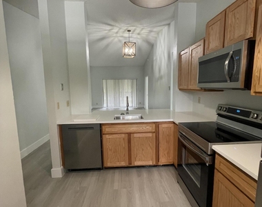 3350 Jaywood Terrace - Photo Thumbnail 19