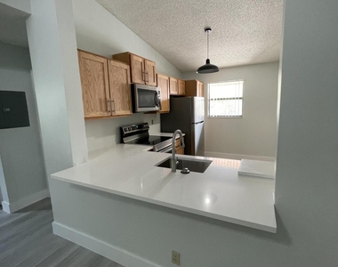 3350 Jaywood Terrace - Photo Thumbnail 2