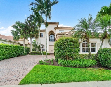 108 Via Condado Way - Photo Thumbnail 2