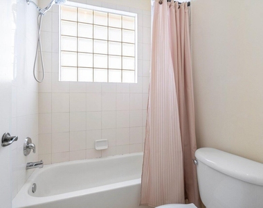 108 Via Condado Way - Photo Thumbnail 33
