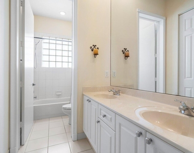 108 Via Condado Way - Photo Thumbnail 32
