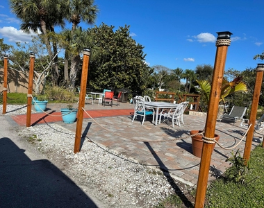 801 Hummingbird Way - Photo Thumbnail 20
