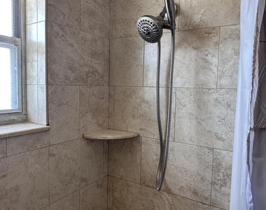 801 Hummingbird Way - Photo Thumbnail 17