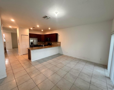 5330 Ellery Terrace - Photo Thumbnail 8