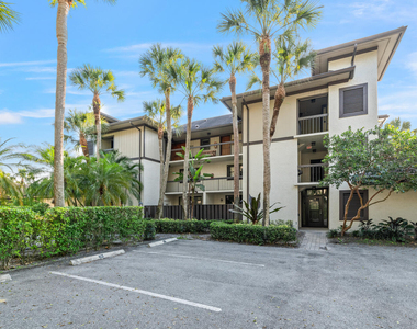 2785 Polo Island Drive - Photo Thumbnail 9