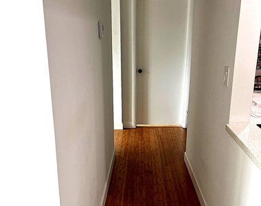 3522 Ne 171st Street - Photo Thumbnail 7