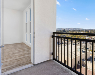 1355 El Camino Real - Photo Thumbnail 12