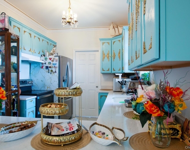 126 Trafalgar Drive - Photo Thumbnail 6