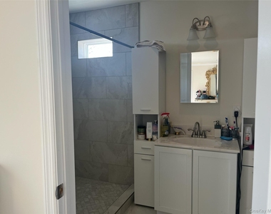 126 Trafalgar Drive - Photo Thumbnail 9