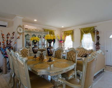 126 Trafalgar Drive - Photo Thumbnail 3