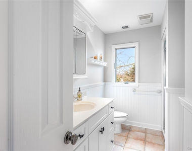2 Bayside Avenue - Photo Thumbnail 6