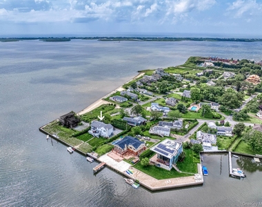 2 Bayside Avenue - Photo Thumbnail 13