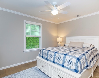 15 S Beach Road - Photo Thumbnail 25