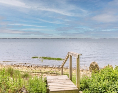 15 S Beach Road - Photo Thumbnail 7