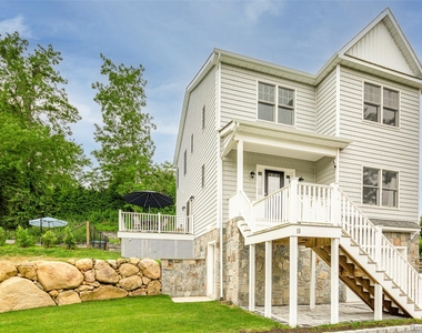 15 S Beach Road - Photo Thumbnail 6