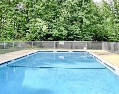615 Fox Run Lane - Photo Thumbnail 23