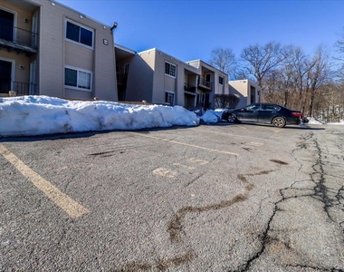 615 Fox Run Lane - Photo Thumbnail 27