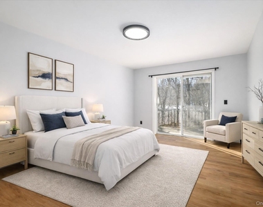 615 Fox Run Lane - Photo Thumbnail 12
