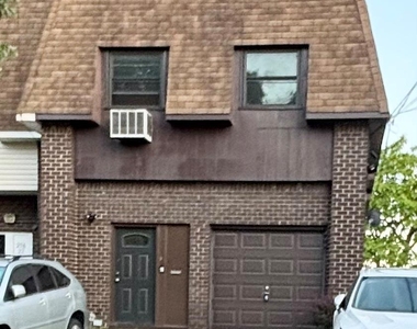 256-20 Craft Avenue - Photo Thumbnail 4