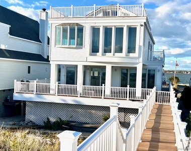 675 Dune Road - Photo Thumbnail 2