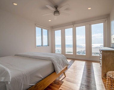 675 Dune Road - Photo Thumbnail 16