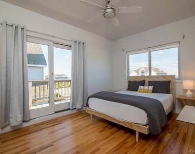 675 Dune Road - Photo Thumbnail 10