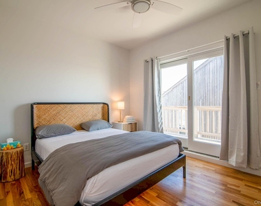 675 Dune Road - Photo Thumbnail 13