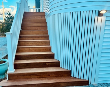 675 Dune Road - Photo Thumbnail 21