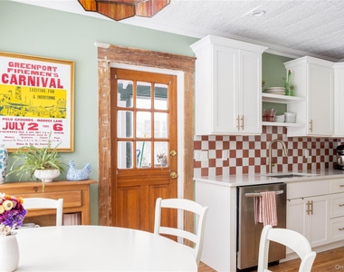 134 6th Street - Photo Thumbnail 4