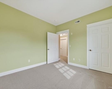 15 Cropsey Street - Photo Thumbnail 17