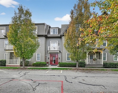15 Cropsey Street - Photo Thumbnail 1