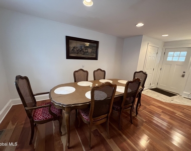 223 Lake Avenue - Photo Thumbnail 4