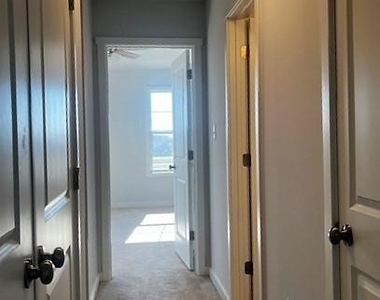 148 Olga Drive - Photo Thumbnail 34