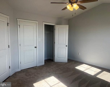 148 Olga Drive - Photo Thumbnail 37