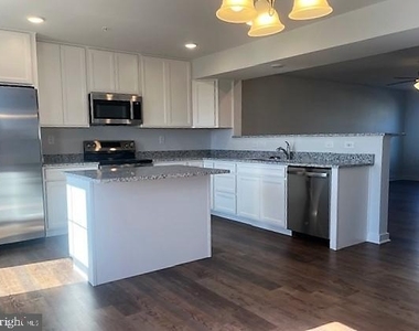 148 Olga Drive - Photo Thumbnail 20
