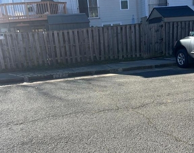 14684 Cloverdale Road - Photo Thumbnail 1