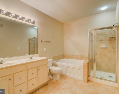 43920 Hickory Corner Terrace - Photo Thumbnail 22