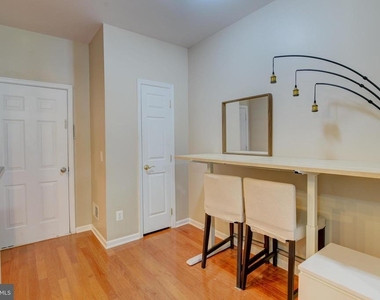 43920 Hickory Corner Terrace - Photo Thumbnail 5