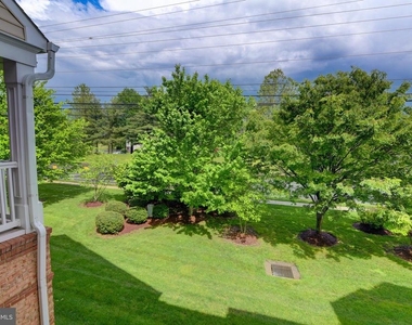 43920 Hickory Corner Terrace - Photo Thumbnail 30