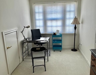 1607 Seneca Avenue - Photo Thumbnail 25