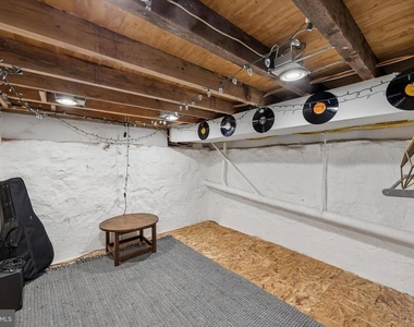 2663 Martha Street - Photo Thumbnail 11