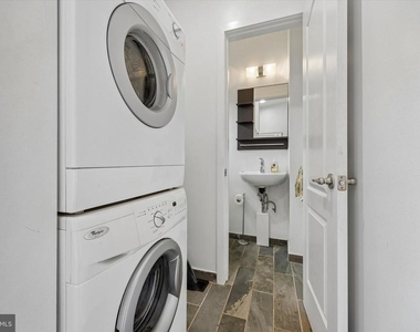 2663 Martha Street - Photo Thumbnail 13