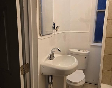 3528 Joyce Street - Photo Thumbnail 3