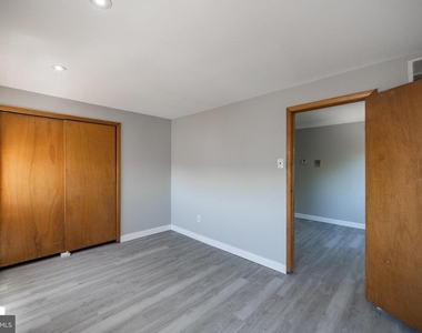734 S 9th Street - Photo Thumbnail 10